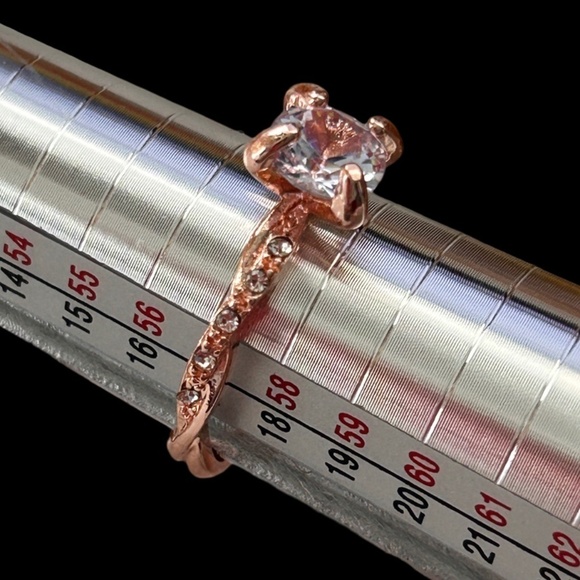 Rose Gold Solitaire Simulated Zircon Ring Fashion Dinner Cocktail Side Stones - Picture 3 of 11